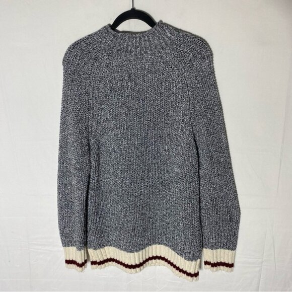 SOLD-DKR Cottage Collection Grey Cream Red Knit Crew Neck Cabin Sweater M - Picture 2 of 15